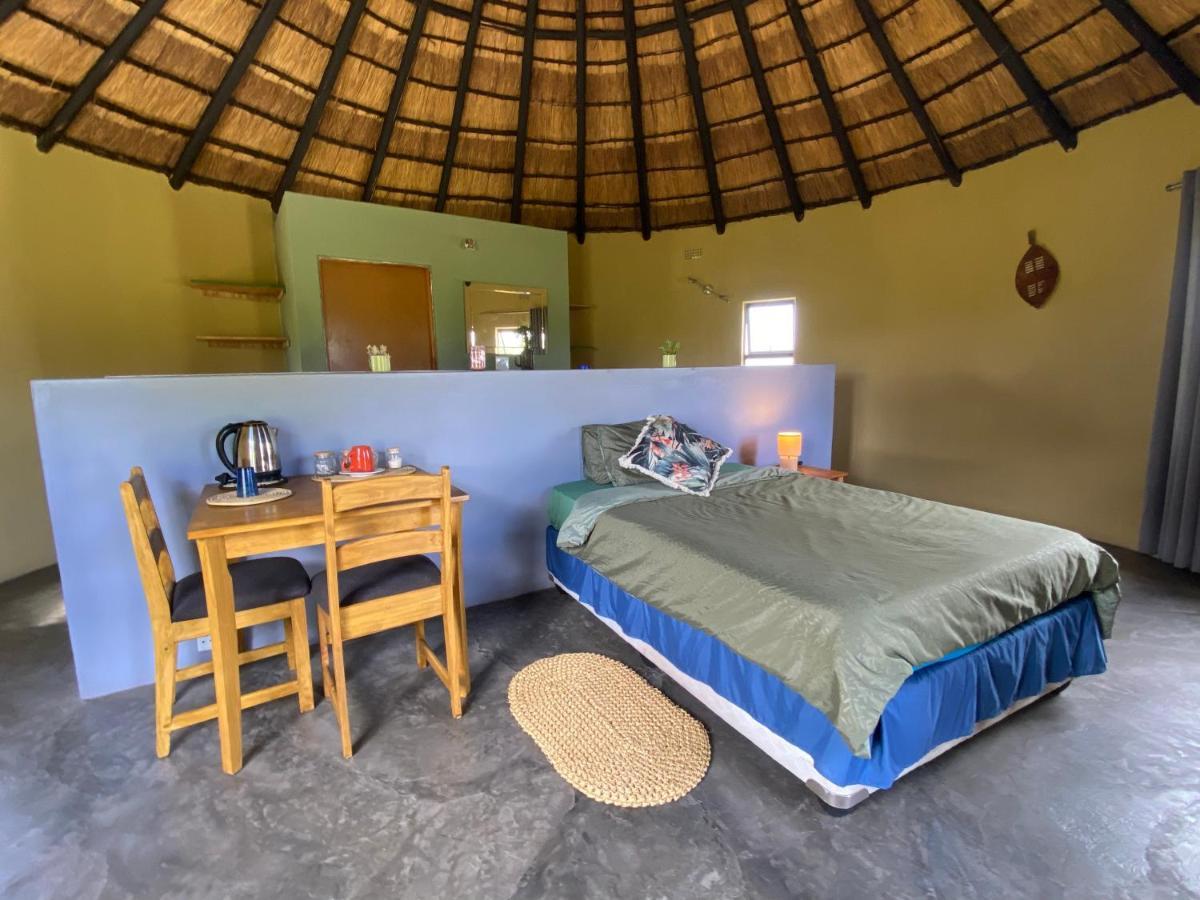 Izulu Eco Lodge ソドワナ・ベイ エクステリア 写真