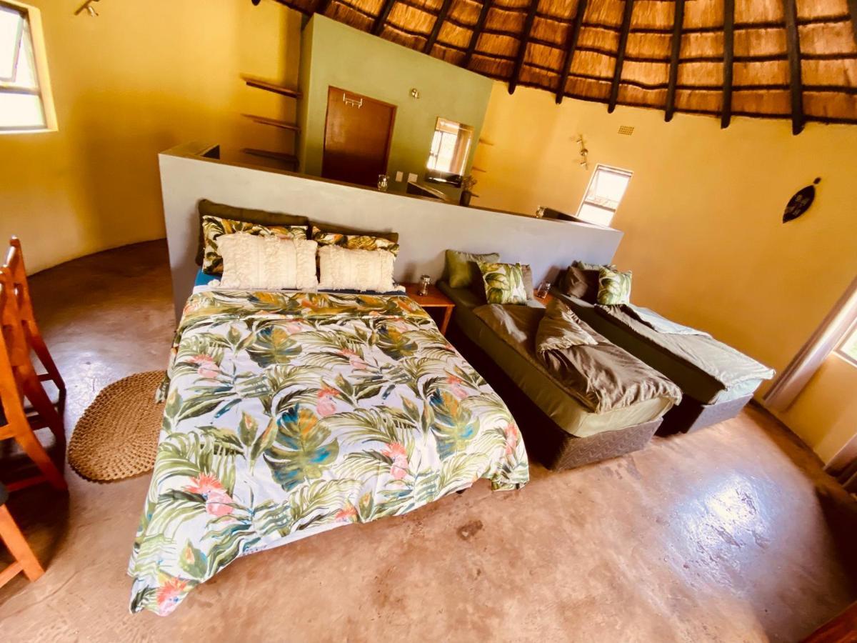 Izulu Eco Lodge ソドワナ・ベイ エクステリア 写真